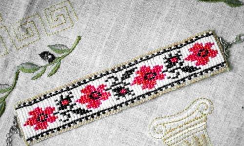 Значение славянских символов в вышивке: самобытный оберег своими руками